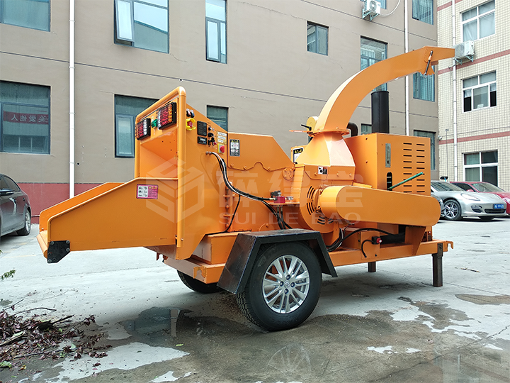 移動式園林樹枝粉碎機(jī)